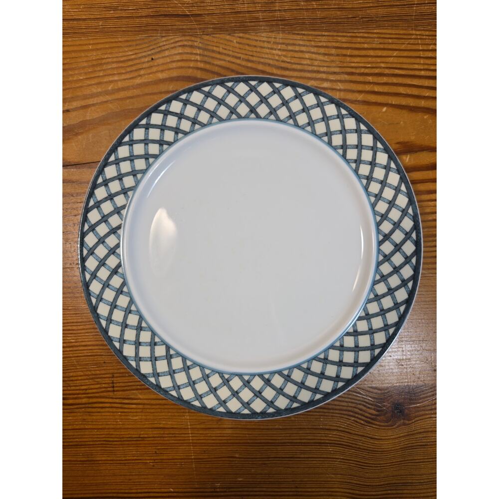 Dansk Nordic Garden Bread and Butter Plates